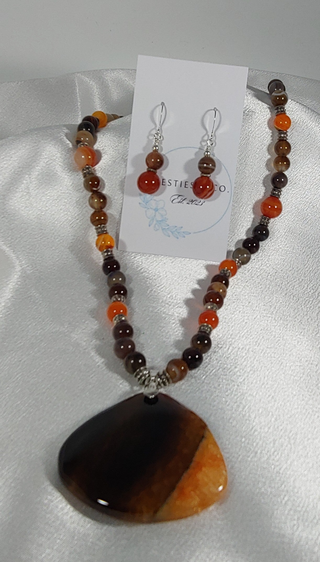 Amber Agate Necklace and Earrings